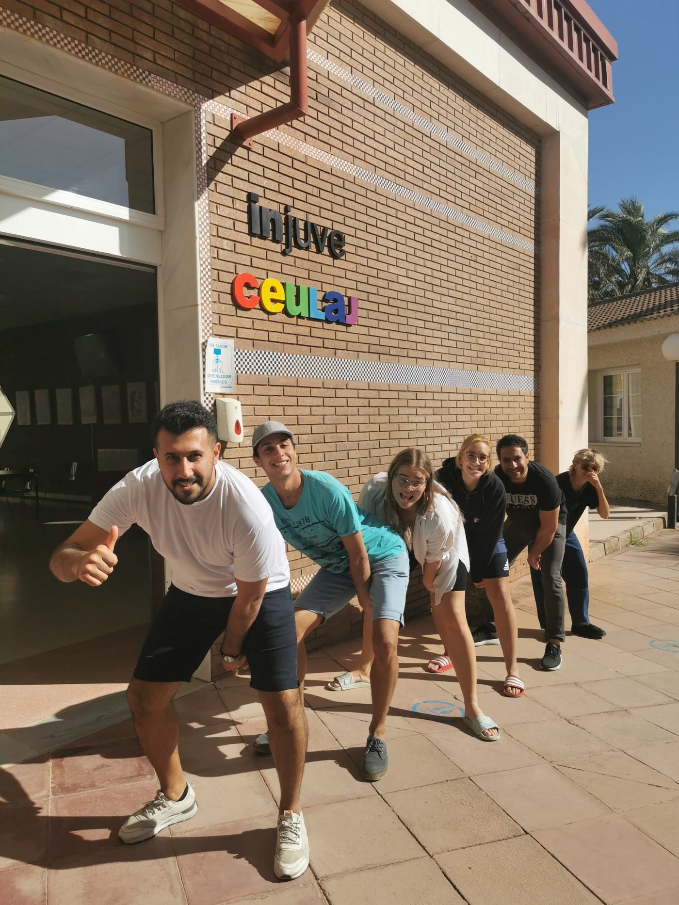 One Step Beyond: Un curso sobre Conflicto y Paz