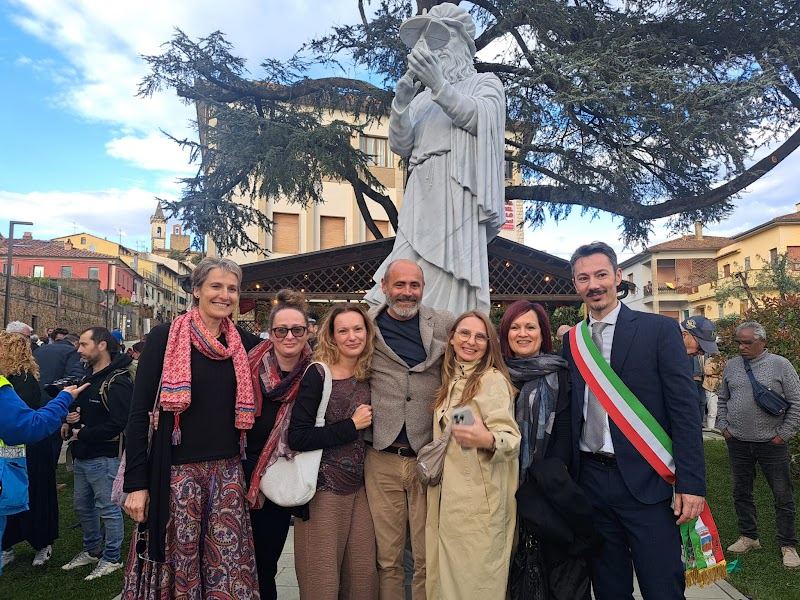 The consortium with the mayor of Vinci